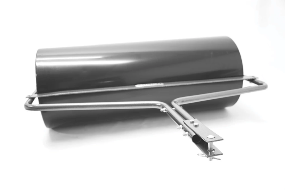 The Handy THTGR Towed Garden Roller 980mm 4 The Handy THTGR Towed Garden Roller 980mm - Image 2