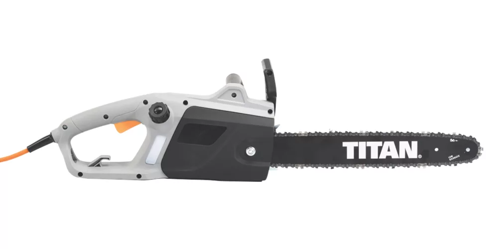 Titan TTL758CHN 2000W 230V Electric 40cm Chainsaw 4 Titan TTL758CHN 2000W 230V Electric 40cm Chainsaw - Image 2