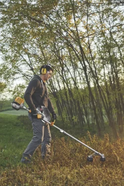 Stiga BC 330 A 25.4cc Split Straight Shaft 2-Stroke Petrol Brushcutter -Cheap Garden Spreader Store 844RV A5